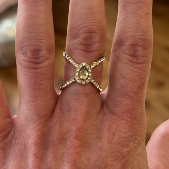 Teardrop Ring Pave X Ring Gold Size 7 - Picture 12 of 12